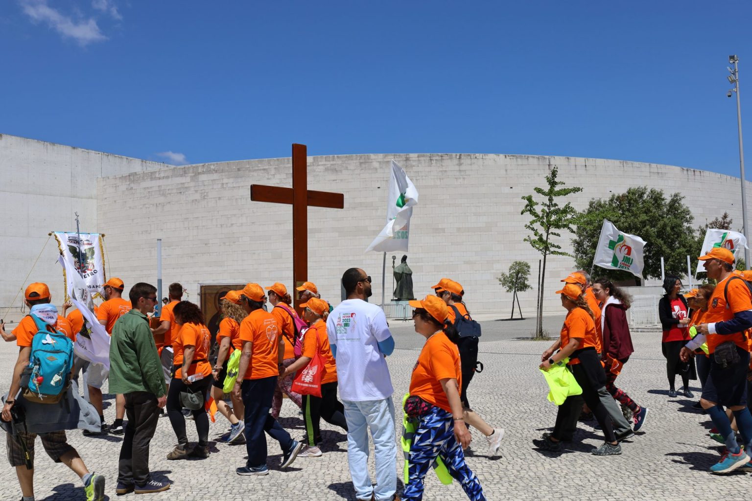 Fátima Símbolos da JMJ no Santuário apresentam Jornada Mundial da