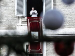 Vaticano: Papa dirige-se às famílias «feridas» e critica quem vive com «falsas imagens» de Deus