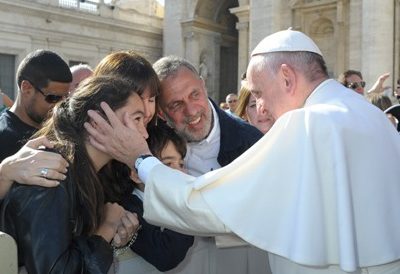 «Amoris Laetitia»: Vaticano vai partilhar testemunhos de famílias sobre a exortação do Papa (c/vídeo)