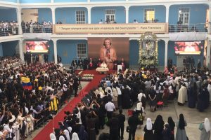 Peru: «Rir-se de si mesmo», o conselho do Papa