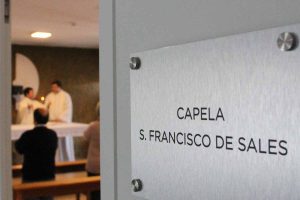 Igreja/Media: «Não podemos dispensar o jornalista como leitor intermediário da realidade» - Padre Américo Aguiar