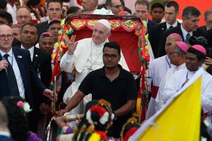 Bangladesh: Bispo realça «mensagem vital de paz» trazida pelo Papa e o foco dado à crise do povo «rohingya»