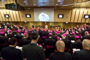 Reino Unido: Bispo pede ao Papa um sínodo extraordinário para abordar os casos de abusos sexuais de menores que envolvem a Igreja Católica