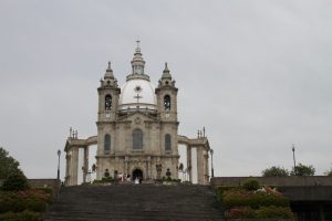 Braga: «NOITE UP’S – uma direta com Deus» começa na Basílica dos Congregados