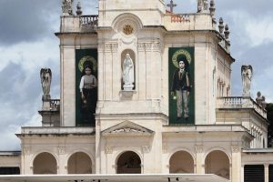 Fátima: Ana Moura destaca «imensa honra» de cantar no Santuário com Andrea Bocelli