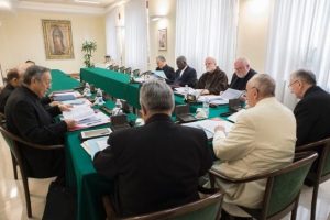 Vaticano: Papa estuda criação de tribunas regionais para julgar casos de abusos sexuais