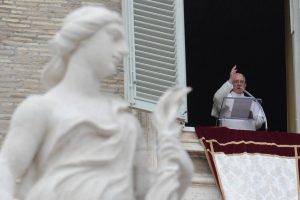 Vaticano: Papa rejeita instrumentalização da religião e da solidariedade para benefício pessoal