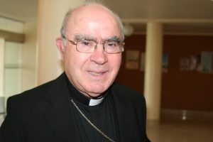 Óbito: Padre Manuel Pereira de Matos recorda proximidade e dedicação de D. António dos Santos