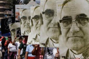 Canonizações: D. Óscar Romero desafia a «assistir e denunciar» situações de pobreza