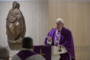 Vaticano: «Também o pensamento deve converter-se» - Papa