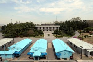 Coreia: Cardeal de Seul reza pelo fim das armas nucleares na península