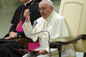 Vaticano: Papa recorda «limites» da ciência e sublinha quem nem tudo é eticamente aceitável