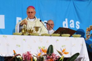 Igreja/Sociedade: Bispo de Coimbra sai em defesa do «valor inalienável da vida humana» e da união entre «homem e mulher» 