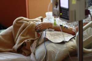 Igreja/Sociedade: Médicos Católicos dizem que legalização da eutanásia criaria «enorme pressão» sobre os doentes mais frágeis