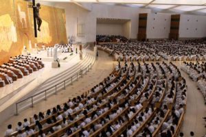 Liturgia: Bispo de Leiria-Fátima convida acólitos a «fazer atos de fé e paz», a cuidar pela vida