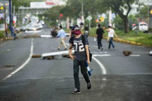 Nicarágua: Jesuítas tomam posição contra violência no país, em «grave e crescente crise política»