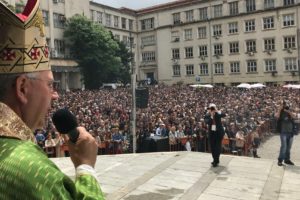 Coimbra: Bispo afirmou importância da «atenção suprema às pessoas», perante finalistas universitários