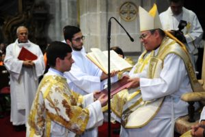 Lamego: Bispo preside a ordenação sacerdotal na Sé