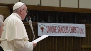 Vaticano: Papa pede «coragem da verdade» contra «ataques» à vida humana e «males sociais»