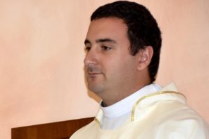 Igreja: Bispo de Setúbal preside à ordenação sacerdotal de João Paulo Duarte