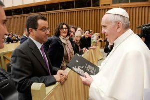 Igreja/Desporto: Autor do livro «Futebol com Alma» sublinha preocupação do Papa em promover «encontro» e respeito pela dignidade humana neste campo