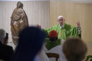 Vaticano: Papa desafia cristãos ao «testemunho na simplicidade»