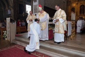 Algarve: Bispo presidiu à ordenação de novo sacerdote