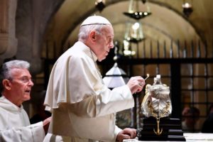 Médio Oriente: Papa evoca «grande sofrimento» dos cristãos e critica «cumplicidade» de quem os ignora (c/vídeo)