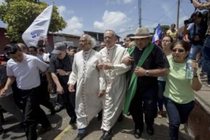 Nicarágua: Igreja Católica condena agressão a bispos e representante do Papa