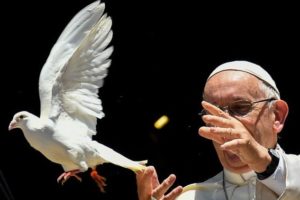 Vaticano: Papa enviou mensagem a conferência mundial de «ética teológica»