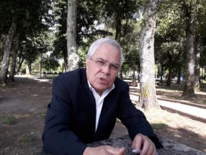 Férias: A literatura e a música como companhia, com cónego João Aguiar - Emissão 10-08-2018