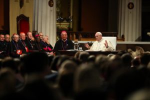Irlanda: Papa critica «cultura do efémero» que coloca em causa viver «no amor» em família
