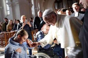 Estónia: Francisco elogiou trabalho social da pequena comunidade católica