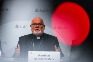 Abusos Sexuais: Bispos católicos da Alemanha apresentam relatório e assumem necessidade de combater «crime»
