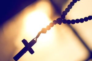 Igreja: Famílias convidadas a rezar juntas o terço, no dia de São José