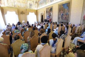 Vaticano: Papa recebeu participantes em encontro internacional de viúvas consagradas