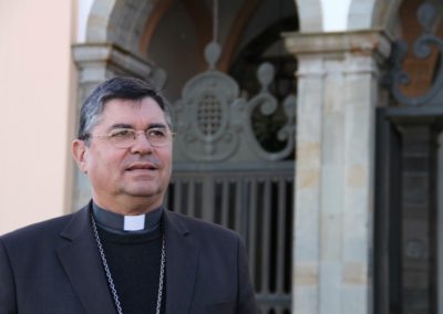 Angra: Bispo incentiva sacerdotes a transmitir celebrações do Tríduo Pascal pela internet