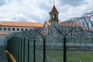Bragança-Miranda: Diocese promoveu campanha de recolha de roupa de inverno para reclusos