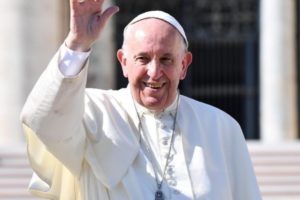 Vaticano: Papa destaca Igreja como «uma grande família» onde os jovens «podem obter apoio e conforto»