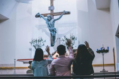 Igreja/Ásia: Emirados Árabes Unidos acolhem «maior encontro de jovens católicos»