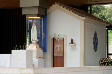 Fátima: Santuário promove exposição temporária comemorativa do centenário da construção da Capelinha das Aparições