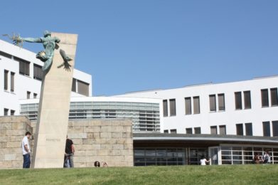 Braga: Tertúlia sobre «Perguntas que os jovens fazem à Igreja»