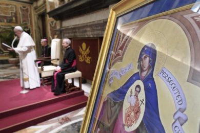 Vaticano: Papa denuncia «dramática situação» dos cristãos perseguidos