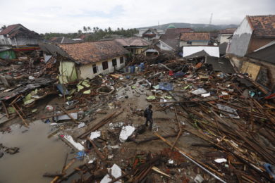Solidariedade: Cáritas ajuda as vítimas do tsunami na Indonésia