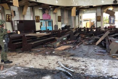 Igreja: Papa condena atentado contra Catedral nas Filipinas