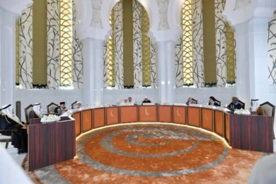 Emirados: Ser humano deve estar «no centro» do encontro entre religiões