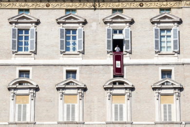 Vaticano: Papa alerta contra «profissionais da ilusão» e diz que Jesus oferece verdadeira felicidade
