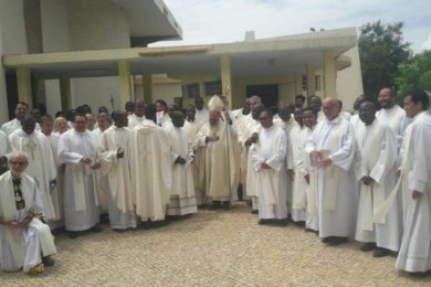 Angola: Papa aceita renúncia de bispo português, responsável pela Diocese de Viana