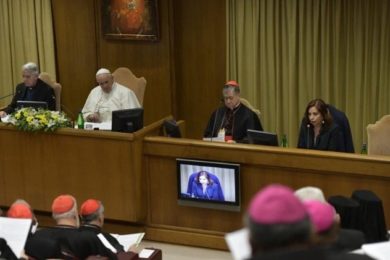 Abusos Sexuais: Vaticanista mexicana dá «puxão de orelhas» a bispos e cardeais pela gestão mediática dos casos
