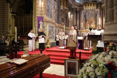 Igreja: Arcebispo de Évora preside hoje às exéquias de D. Maurílio de Gouveia